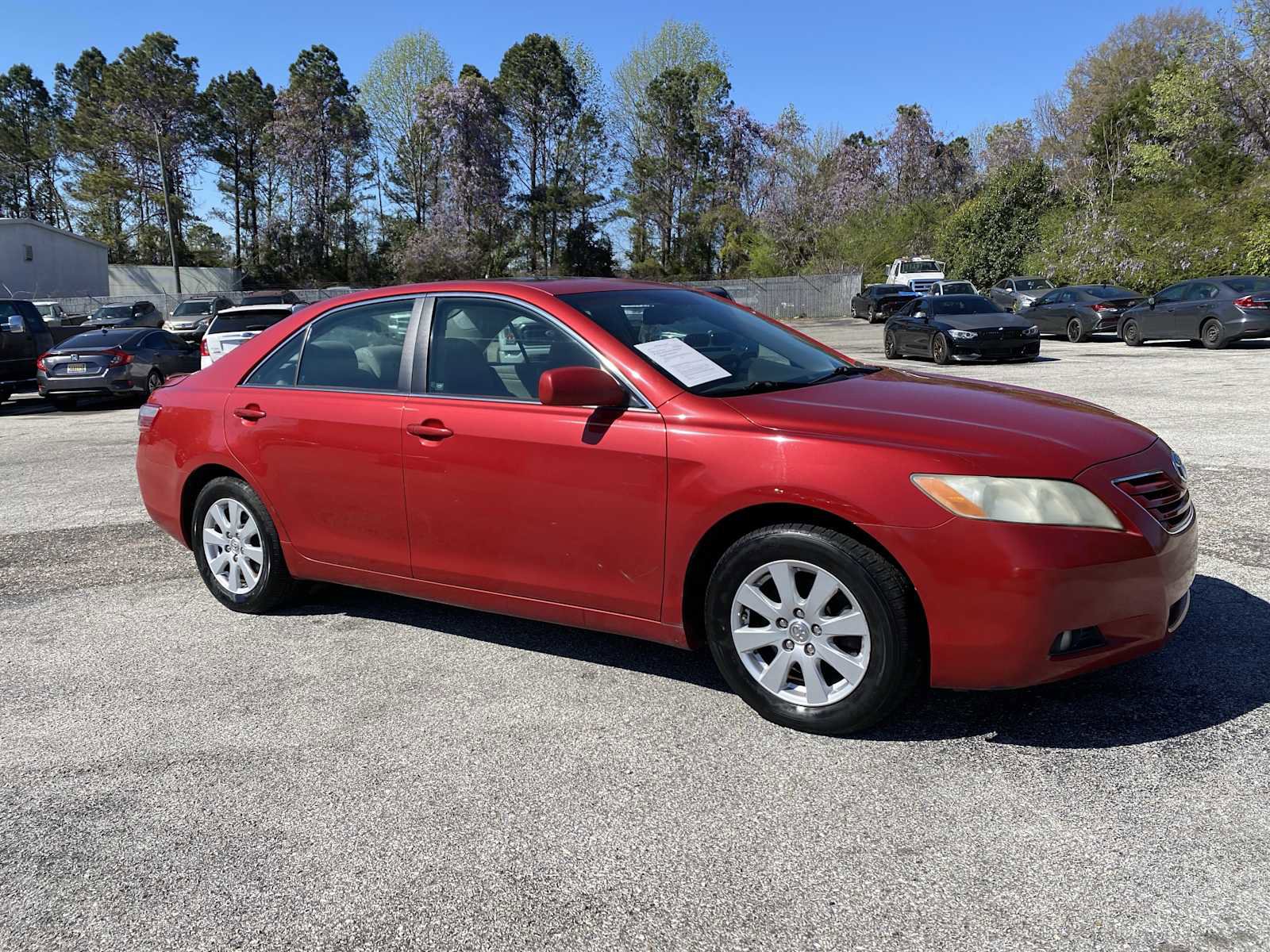 Used 2007 Toyota Camry XLE image 2