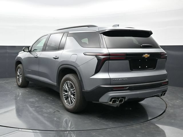 Used 2024 Chevrolet Traverse LT FWD image 8