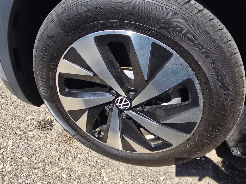 Used 2023 Volkswagen ID.4 Pro RWD image 16