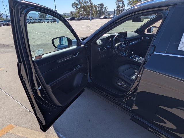 Certified 2025 MAZDA CX-5 Signature AWD/4WD image 40