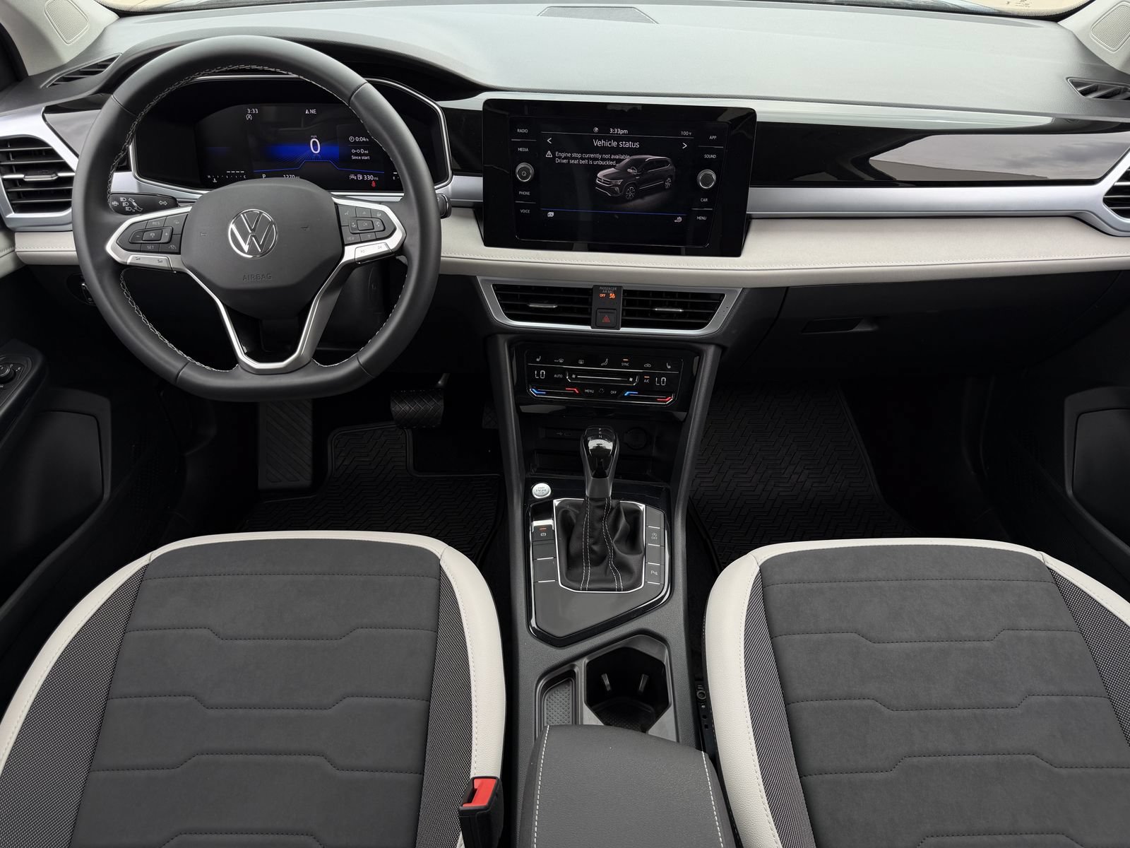 New 2026 Volkswagen Taos SE FWD image 12