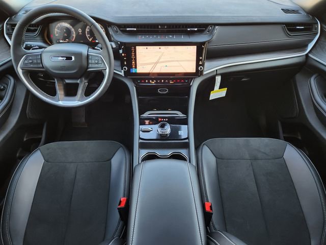 New 2026 Jeep Grand Cherokee Altitude AWD/4WD image 20
