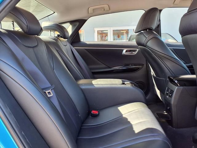 Used 2017 Toyota Mirai FWD image 21