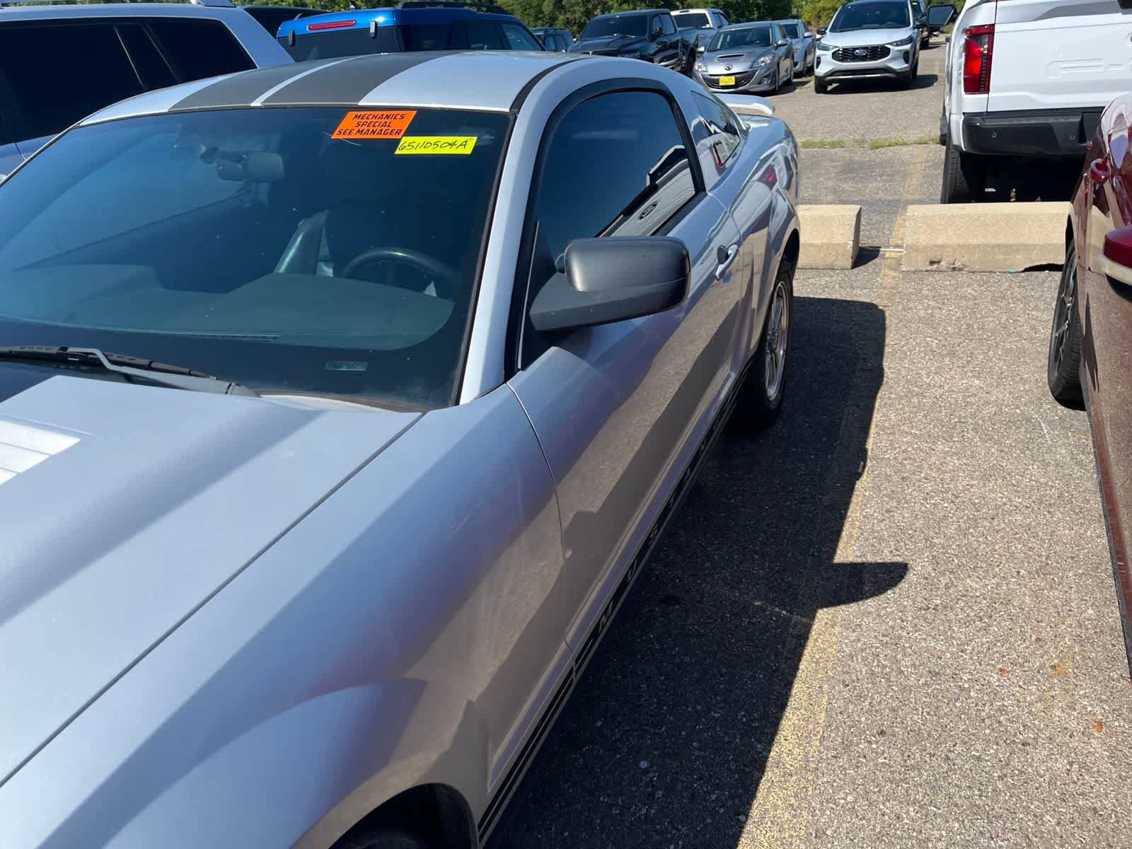 Used 2006 Ford Mustang Coupe RWD image 7