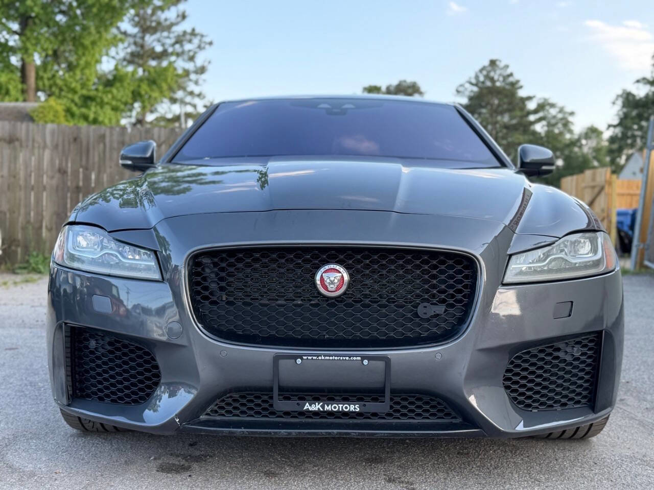 Used 2016 Jaguar XF S AWD/4WD image 3
