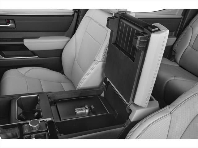 Used 2025 Toyota Tundra Limited AWD/4WD image 10