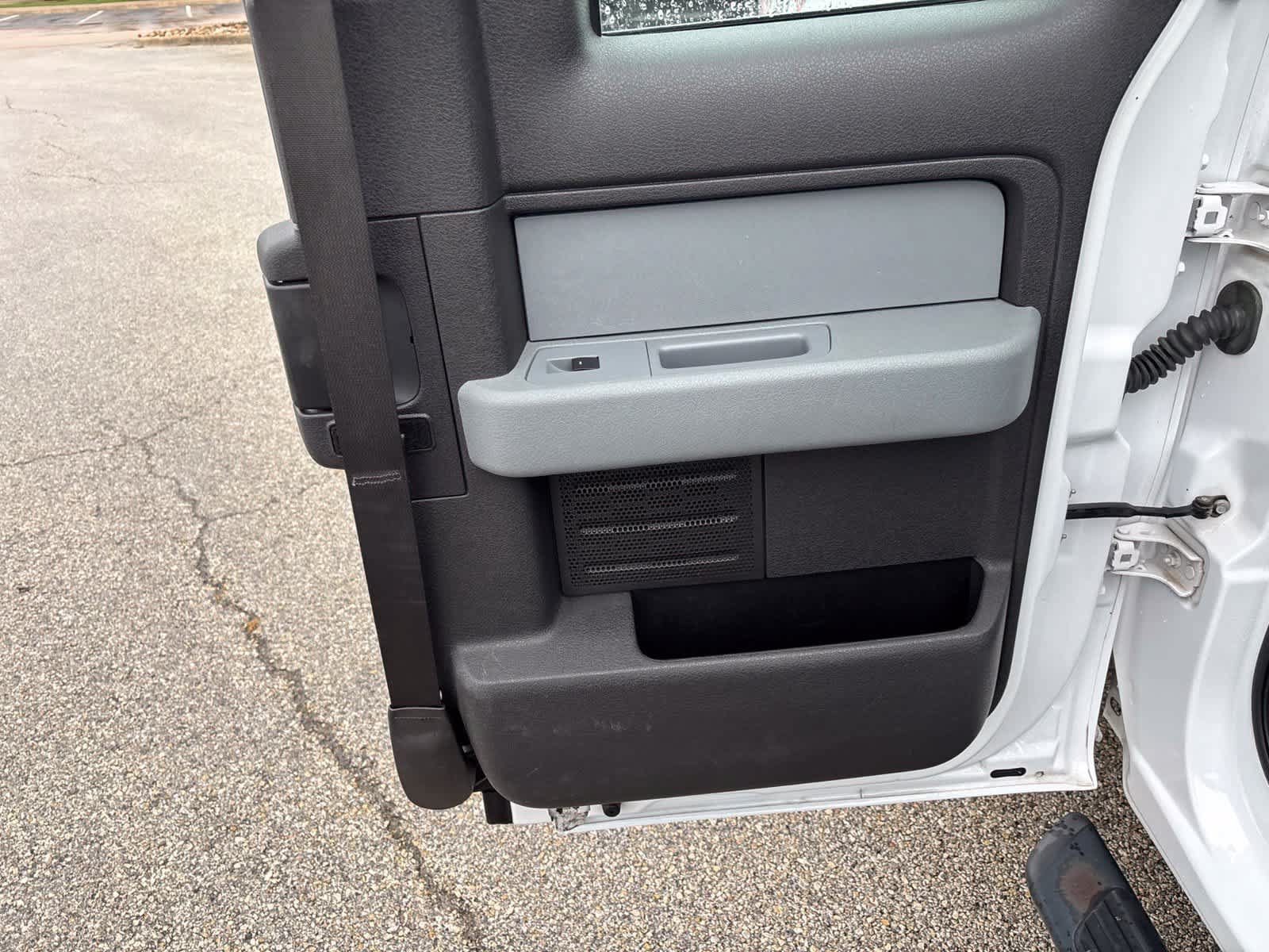 Used 2014 Ford F150 STX w/ Equipment Group 201A Mid RWD image 13