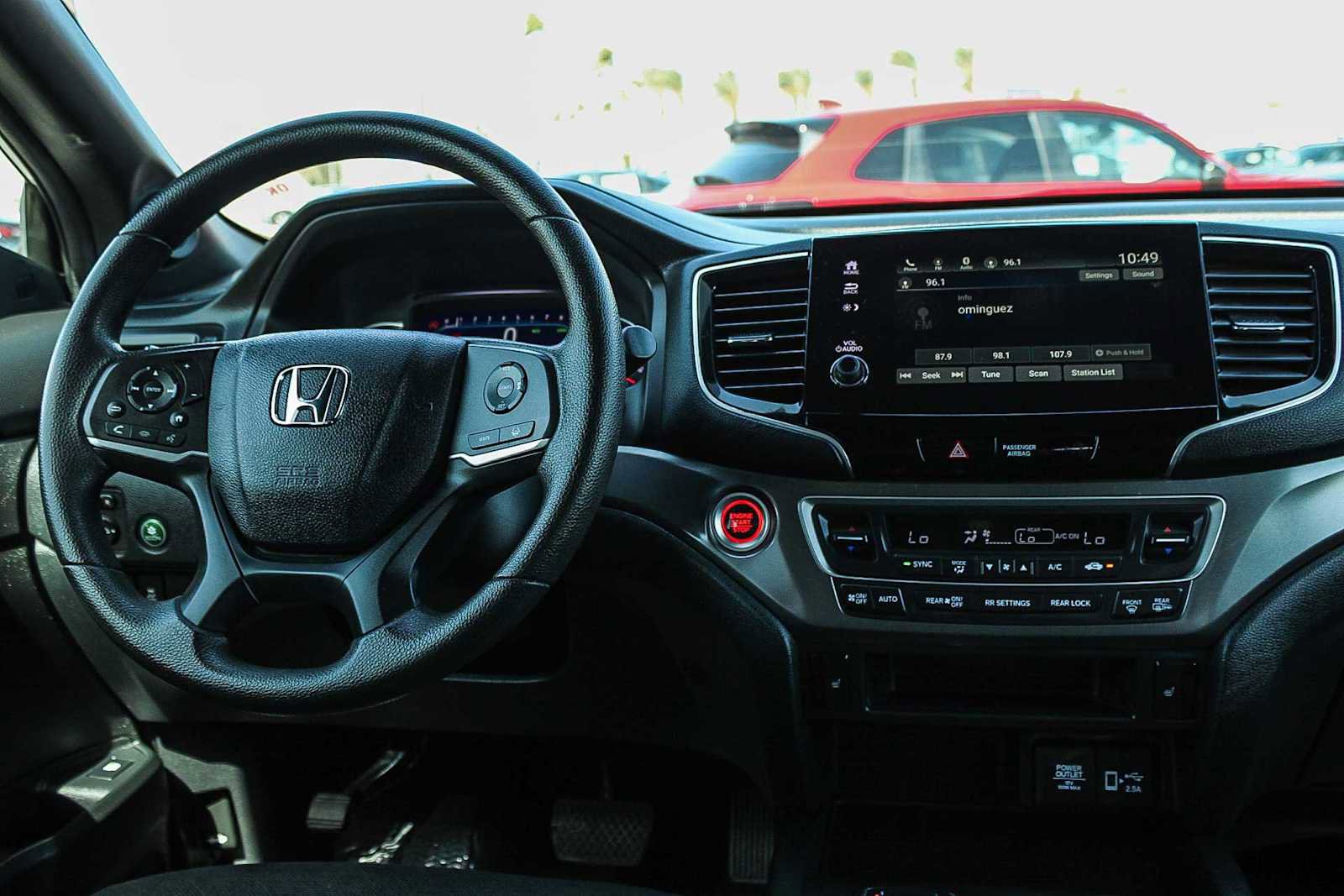 Used 2022 Honda Pilot Sport image 13