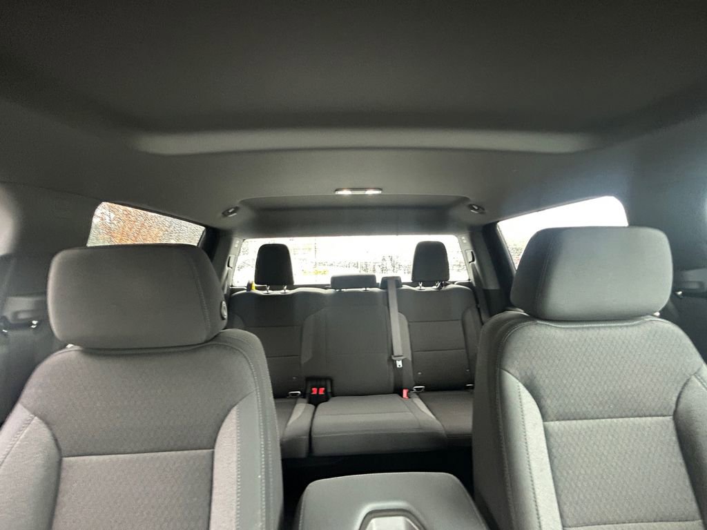 Used 2025 Chevrolet Silverado 3500 LT image 27