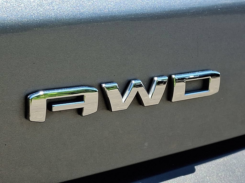 Certified 2023 GMC Acadia SLT AWD/4WD image 32