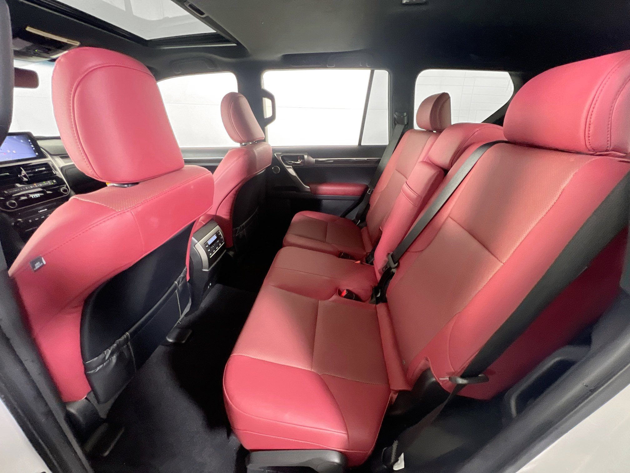 Used 2023 Lexus GX 460 Premium w/ Premium Plus Package image 25