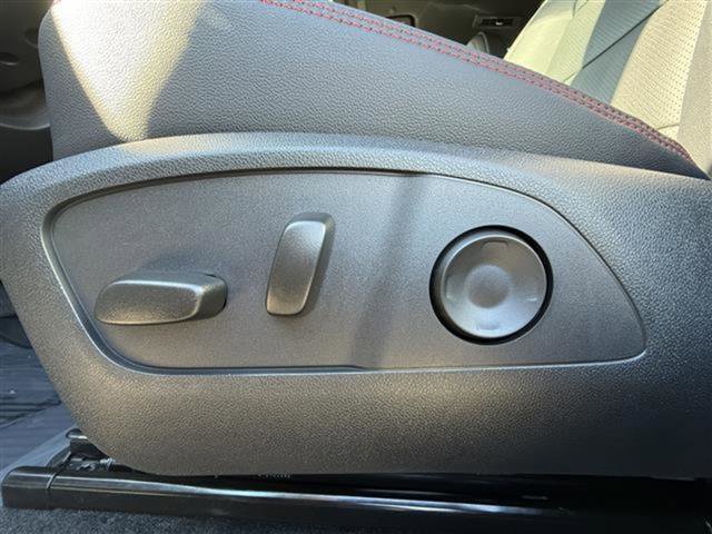 New 2026 Chevrolet Traverse RS w/ LPO, Floor Liner Package image 15