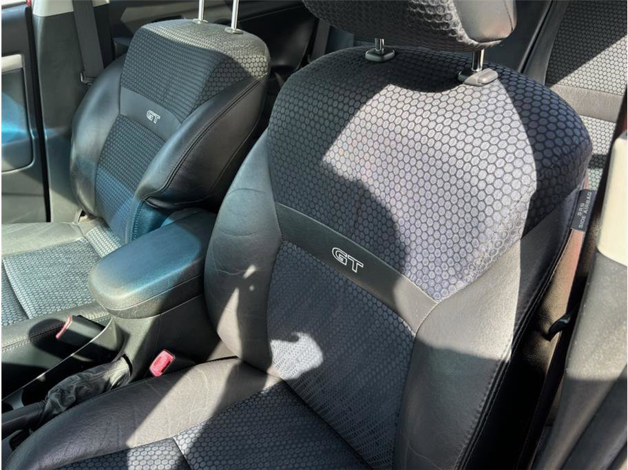 Used 2009 Pontiac Vibe GT image 10