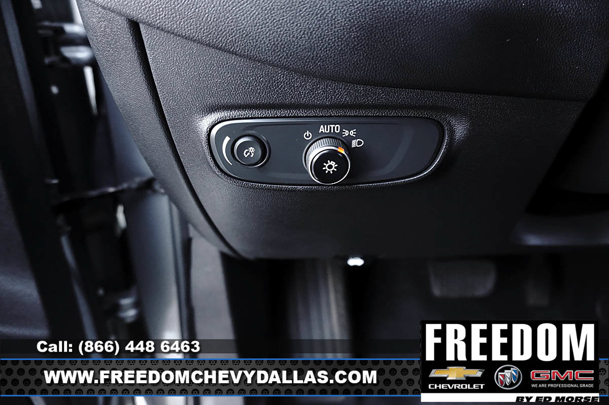 Used 2023 Chevrolet Equinox LT FWD image 18