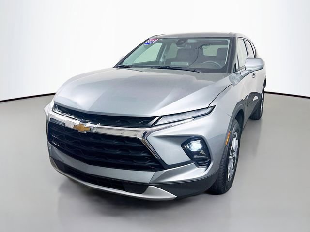 Used 2025 Chevrolet Blazer LT image 5