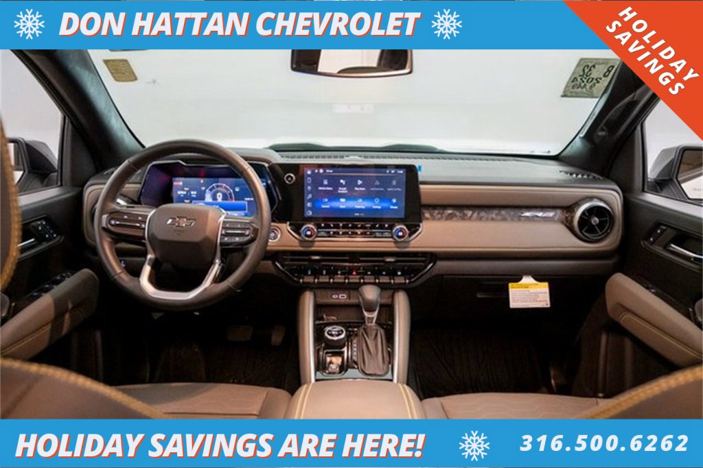 Used 2024 Chevrolet Colorado ZR2 w/ ZR2 Convenience Package III image 3