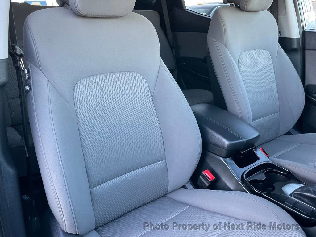 Used 2018 Hyundai Santa Fe Sport image 17