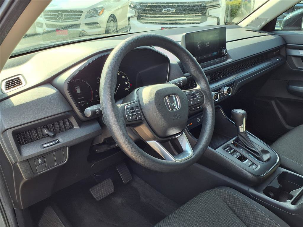 Used 2025 Honda CR-V EX image 13