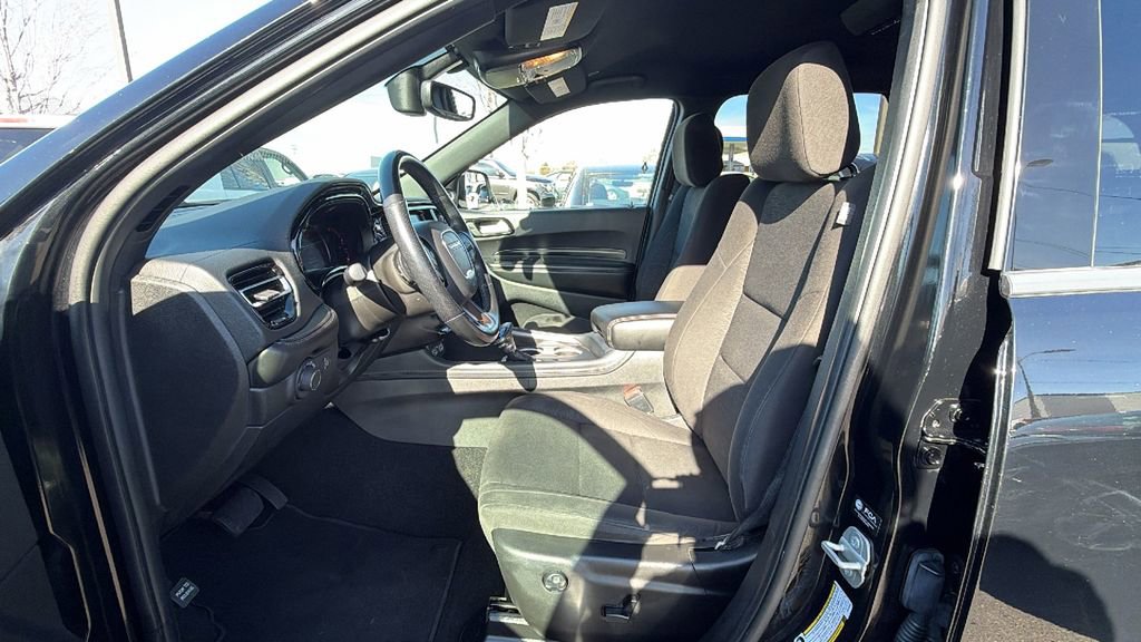 Used 2023 Dodge Durango SXT image 32