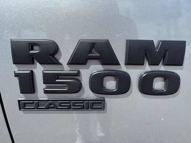 Used 2024 RAM 1500 Classic Warlock AWD/4WD image 12