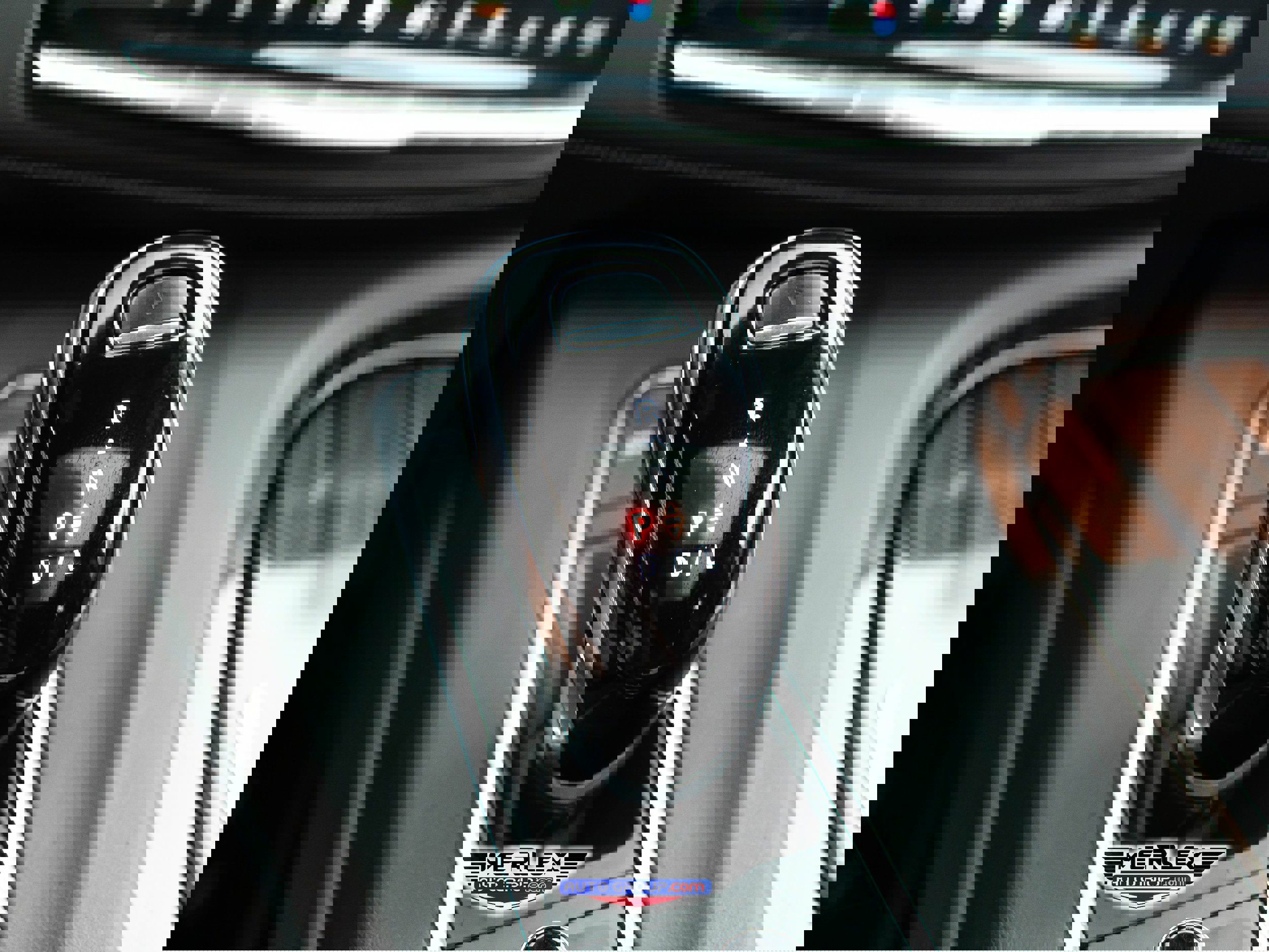 Used 2022 Cadillac Escalade ESV Premium Luxury image 36