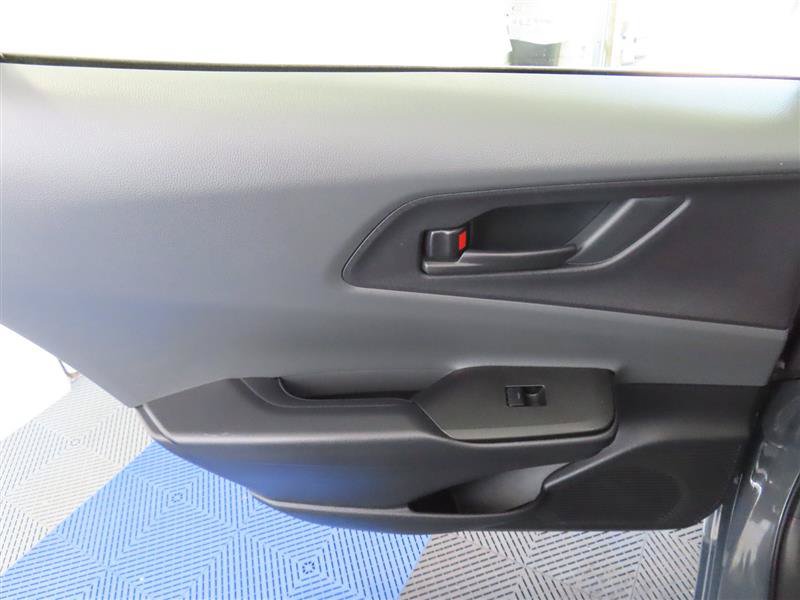 Used 2024 Toyota Prius LE FWD image 27