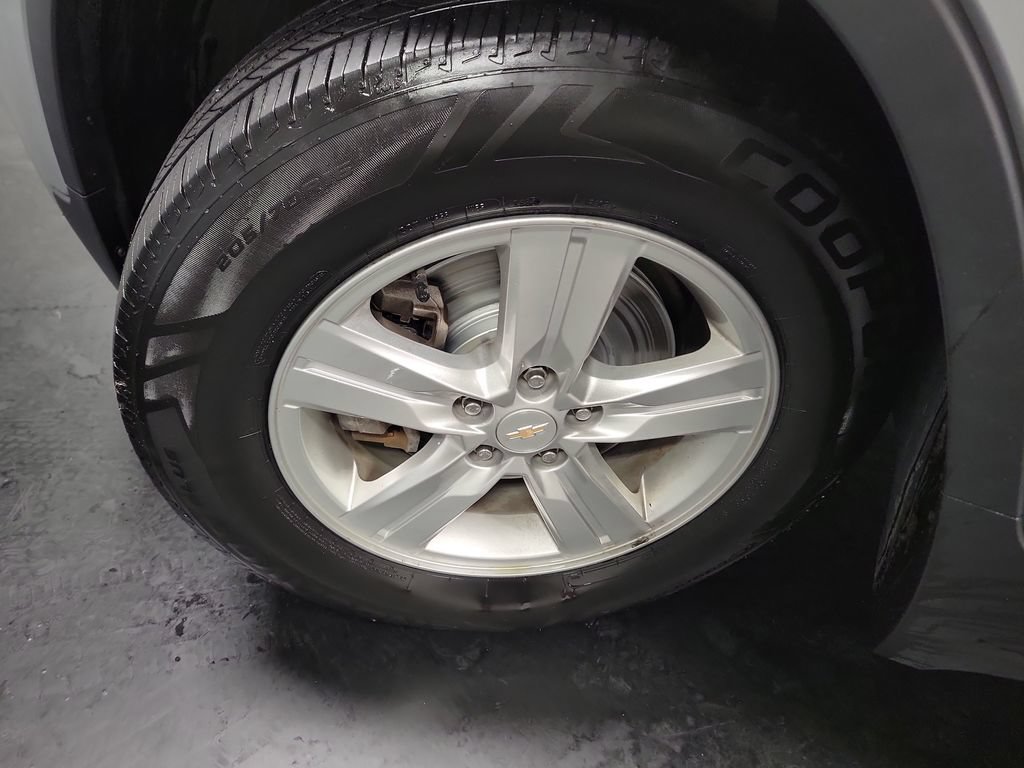 Used 2022 Chevrolet Trax LT FWD image 13