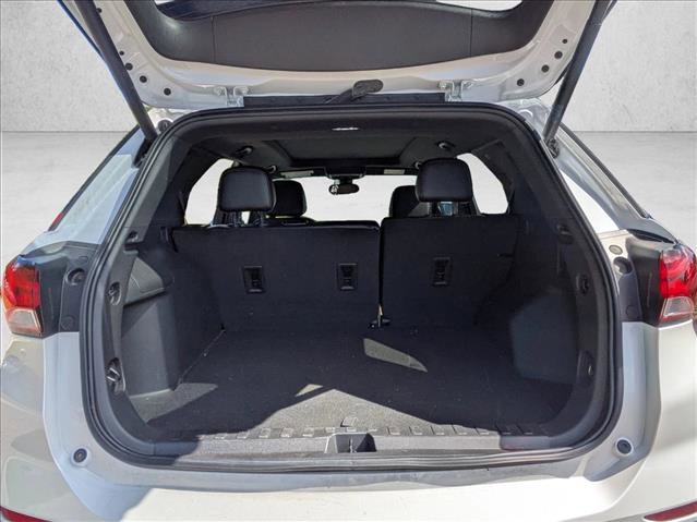 Used 2023 Chevrolet Equinox Premier FWD image 6
