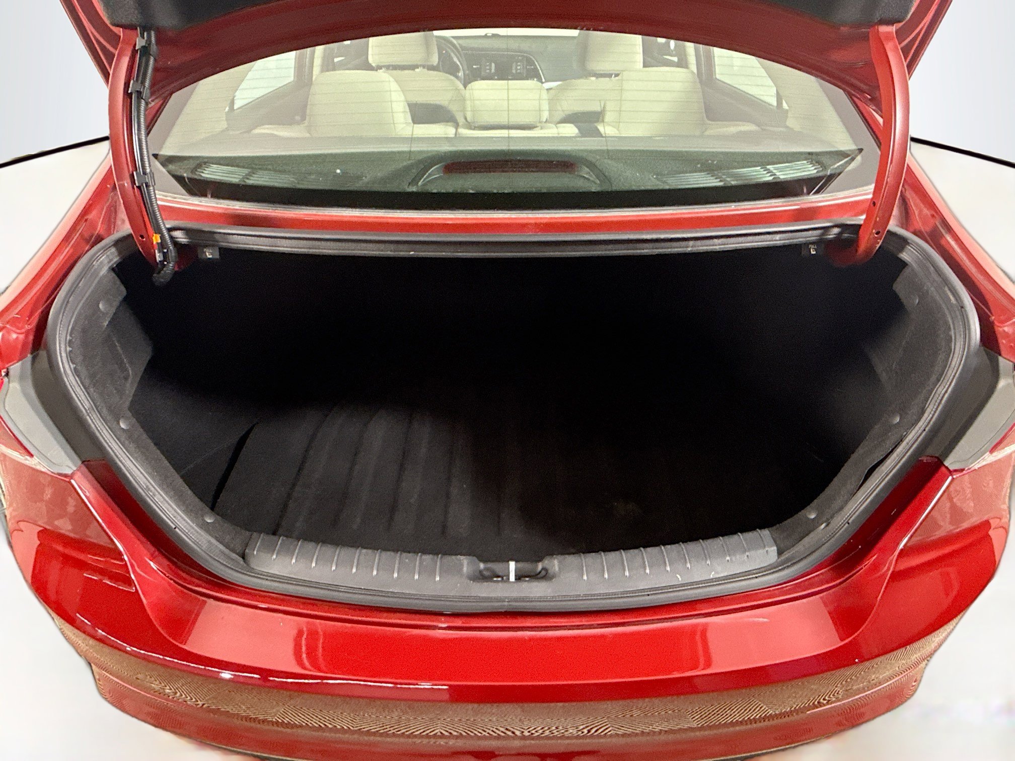 Used 2018 Hyundai Elantra SE w/ Winter Weather Package image 33