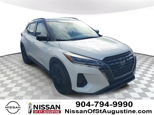 Used 2023 Nissan Kicks SR