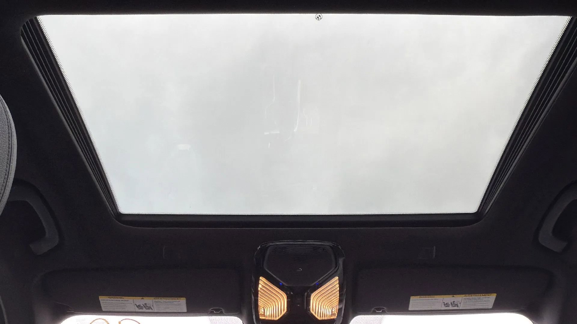 Used 2018 BMW 530e xDrive image 30