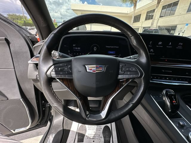 Certified 2023 Cadillac Escalade ESV Luxury RWD image 22