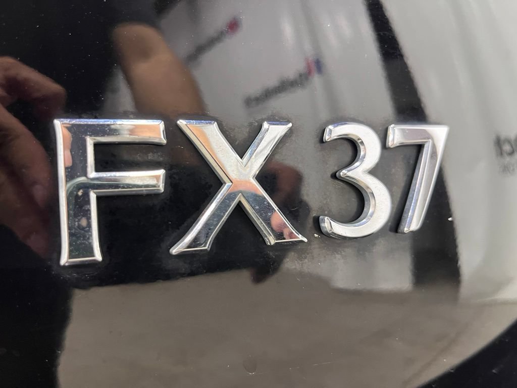Used 2013 INFINITI FX37 AWD w/ Premium Pkg image 21