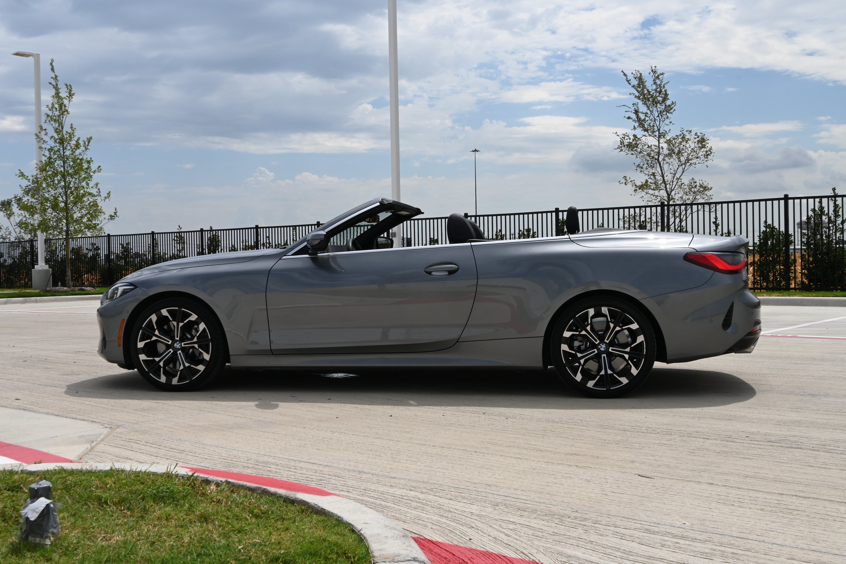 Certified 2025 BMW 430i Convertible w/ Premium Package RWD image 6