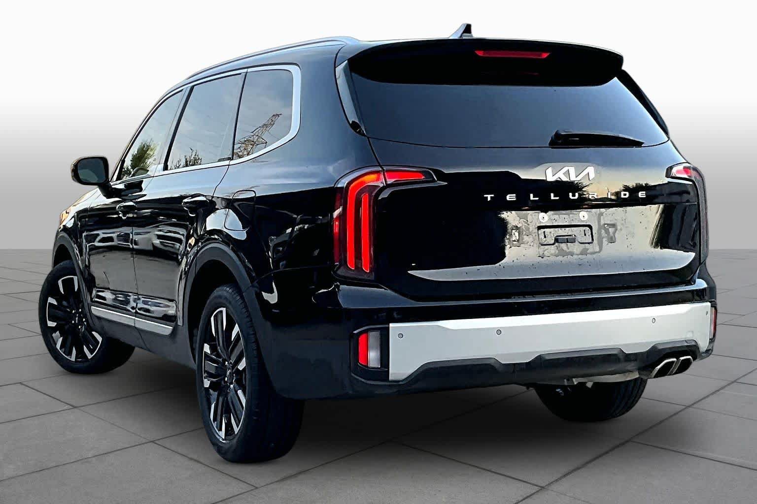 Used 2024 Kia Telluride SX FWD image 11