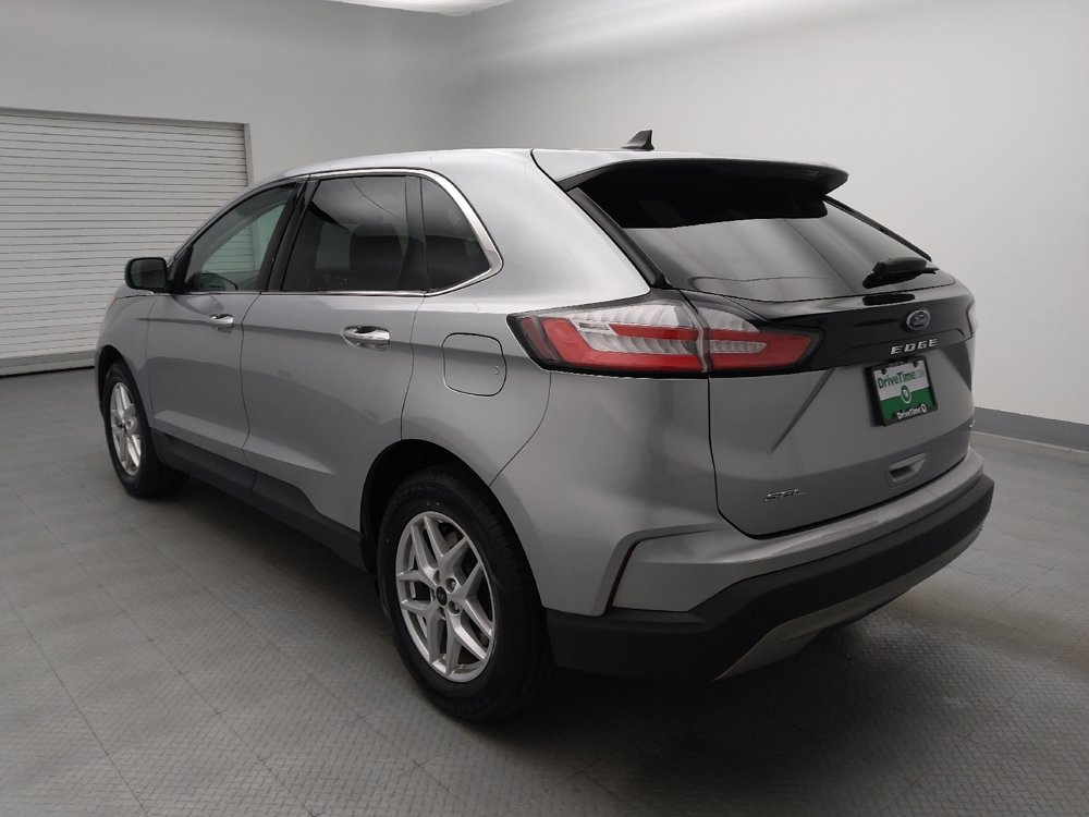 Used 2024 Ford Edge SEL image 5