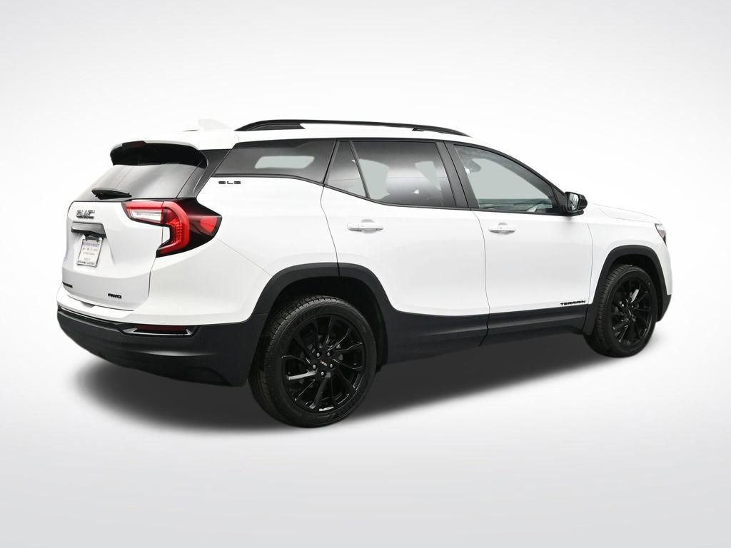 Used 2023 GMC Terrain SLE w/ Elevation Edition AWD/4WD image 5