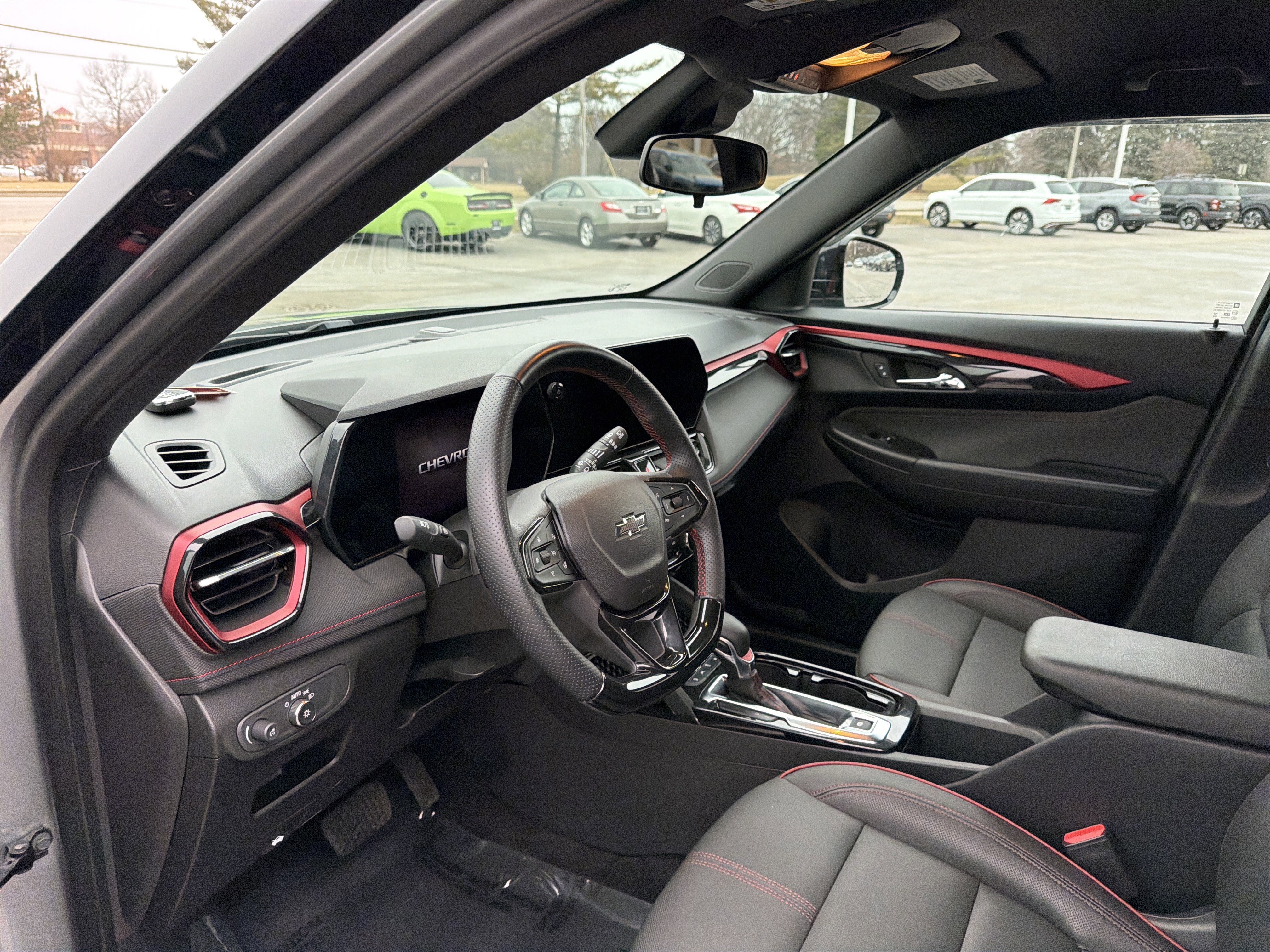 Used 2024 Chevrolet TrailBlazer RS w/ Driver Confidence Package image 12