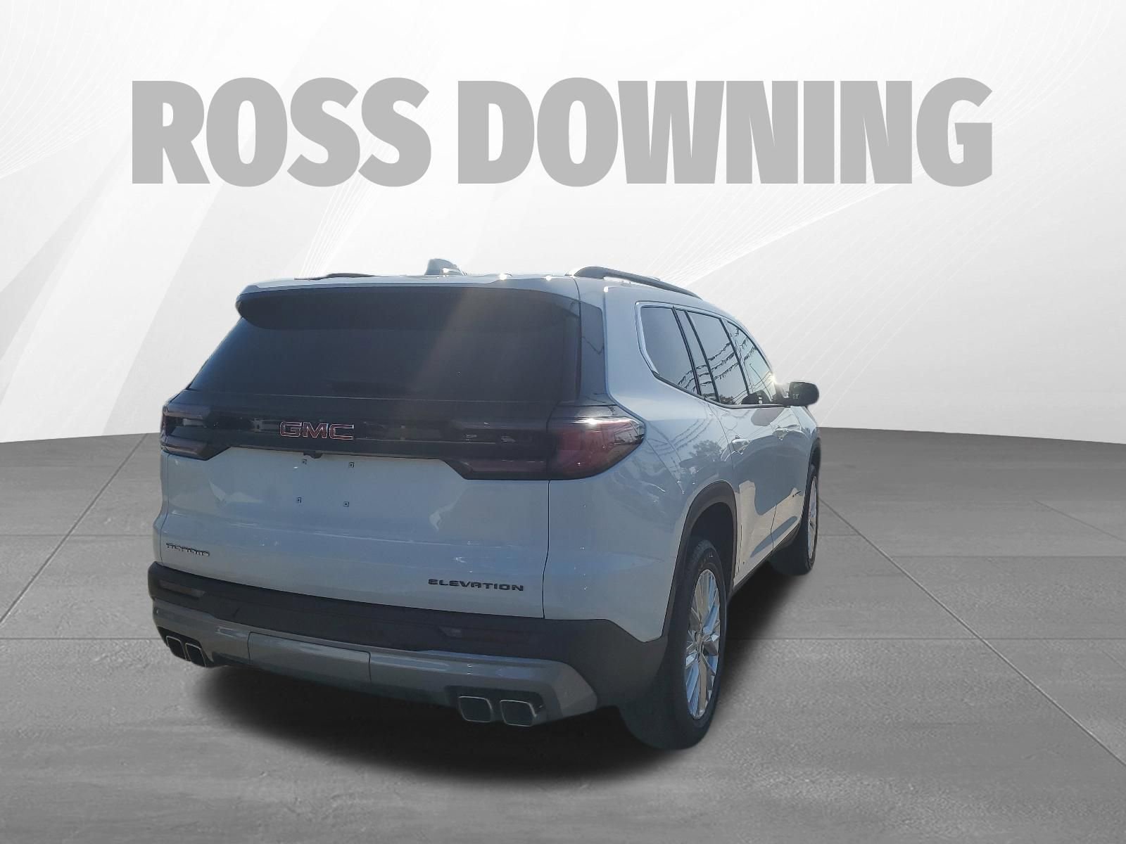Used 2024 GMC Acadia Elevation image 4
