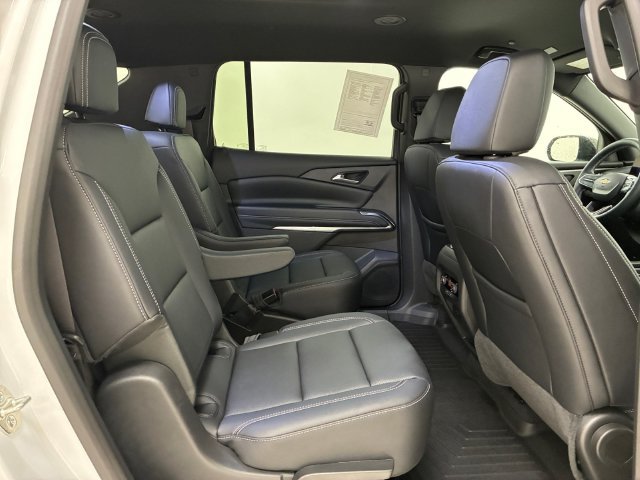 Certified 2026 Chevrolet Traverse LT AWD/4WD image 16