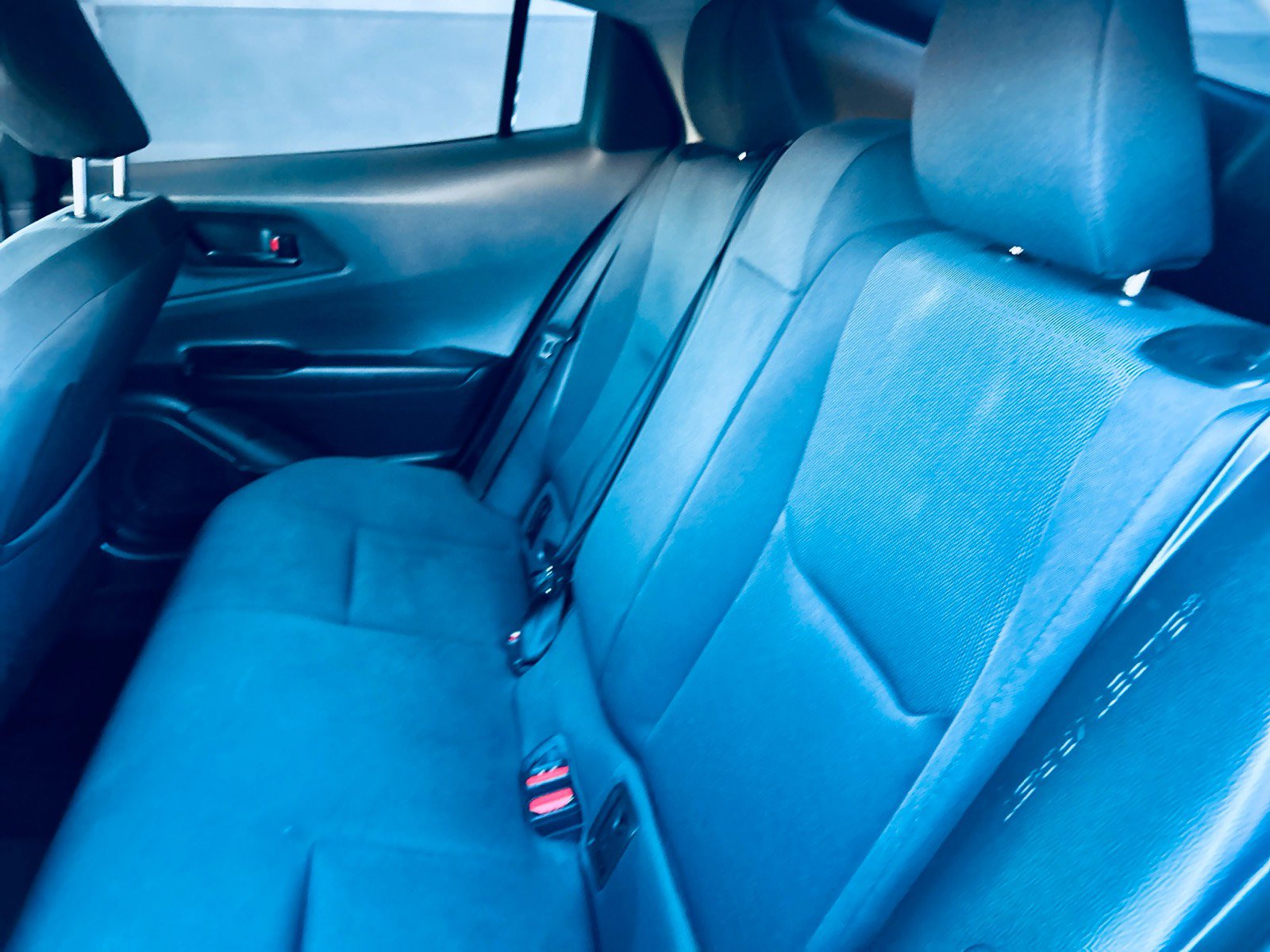 Used 2023 Toyota Prius LE FWD image 28