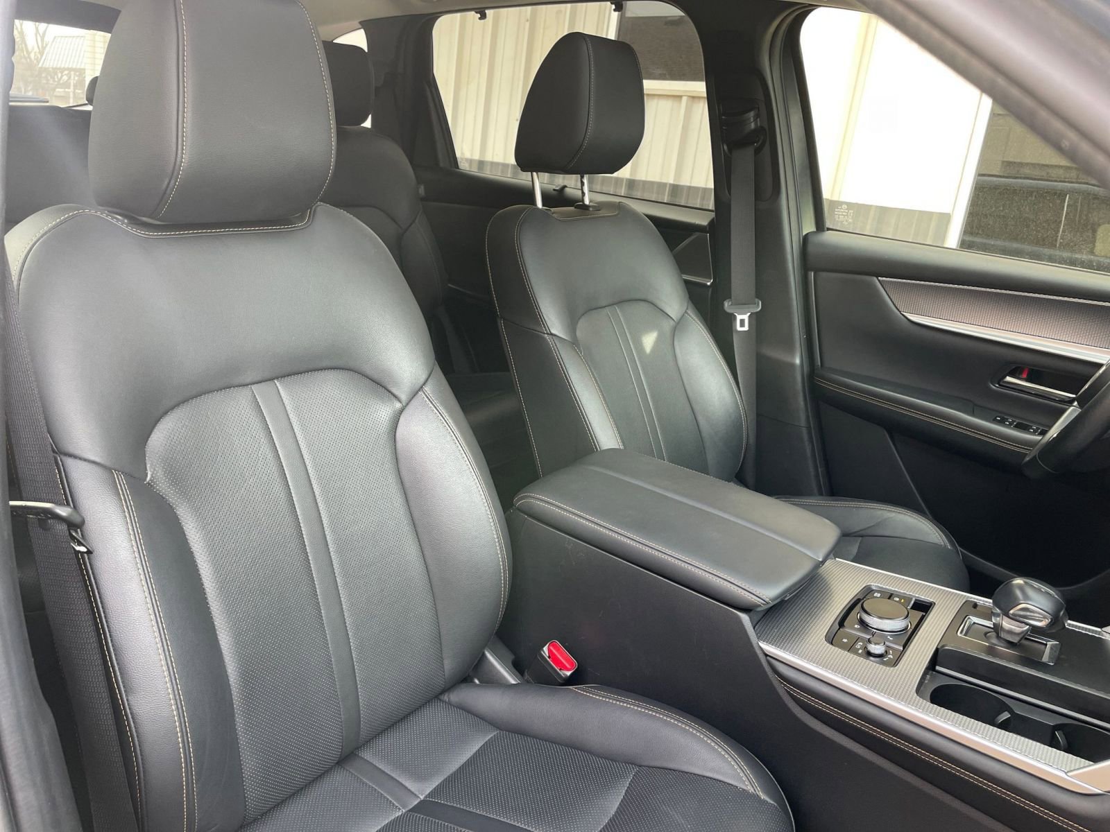 Used 2025 MAZDA CX-70 3.3 Turbo w/ Preferred Package image 37