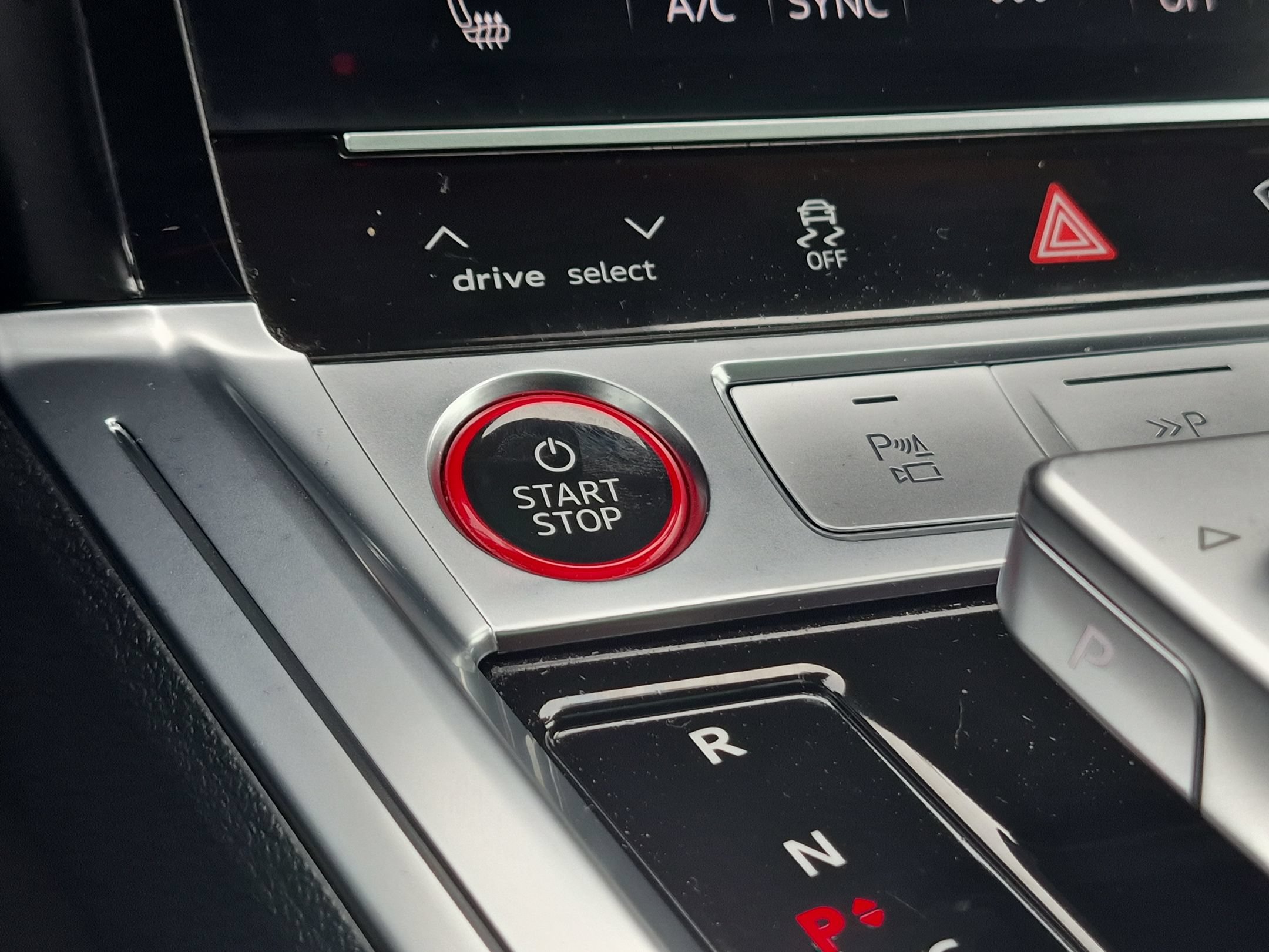 Used 2024 Audi Q8 e-tron Prestige w/ Prestige Package AWD/4WD image 16