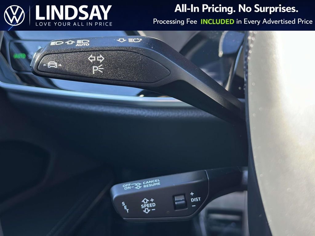 Used 2023 Audi S8 w/ S8 Comfort Plus Package image 22