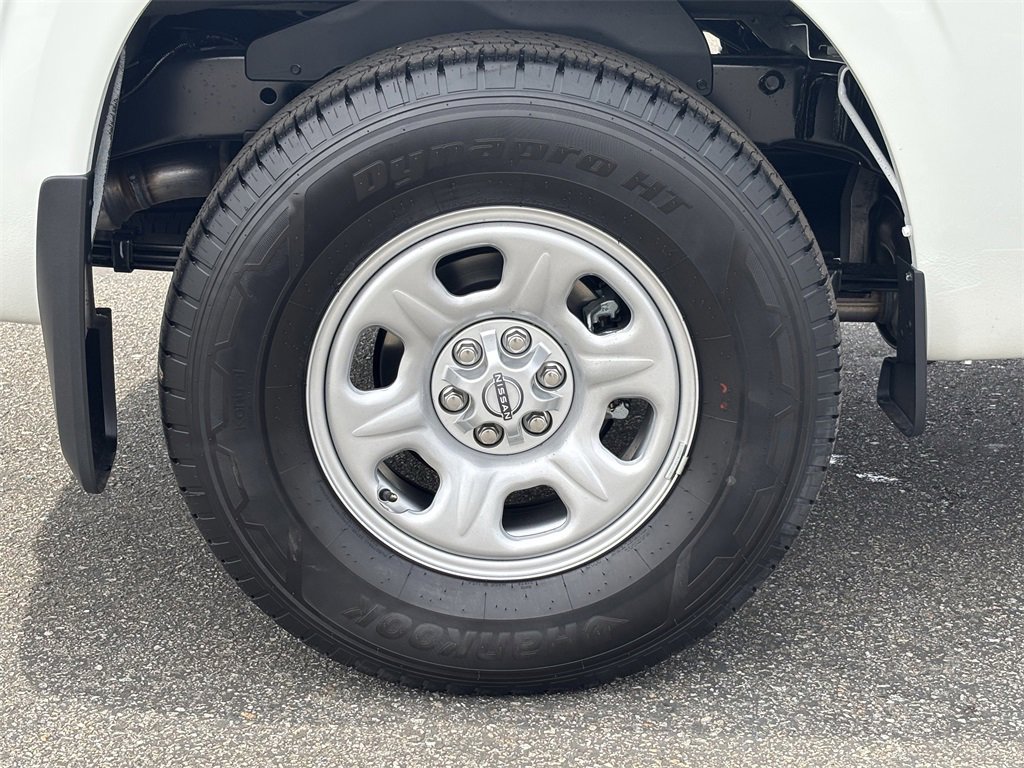 New 2026 Nissan Frontier S image 7