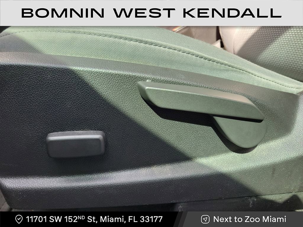 Used 2019 Chevrolet Colorado W/T w/ WT Convenience Package image 12