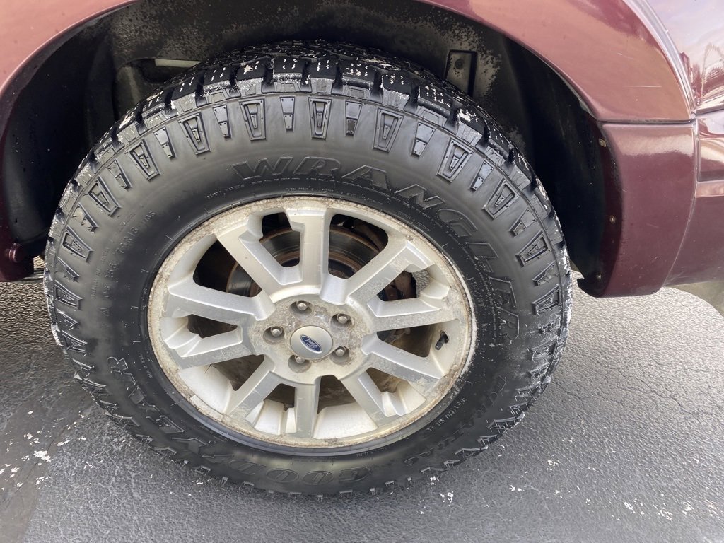 Used 2007 Ford Explorer Sport Trac Limited image 23