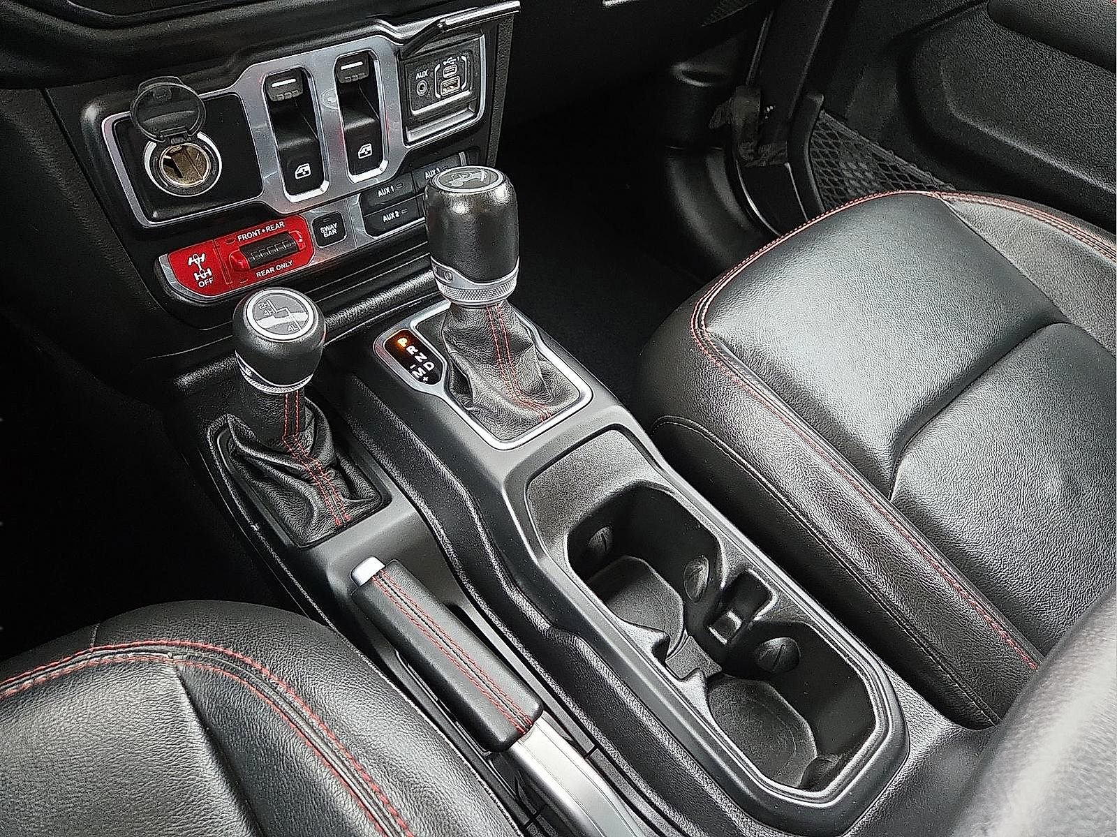 Used 2020 Jeep Wrangler Rubicon image 25