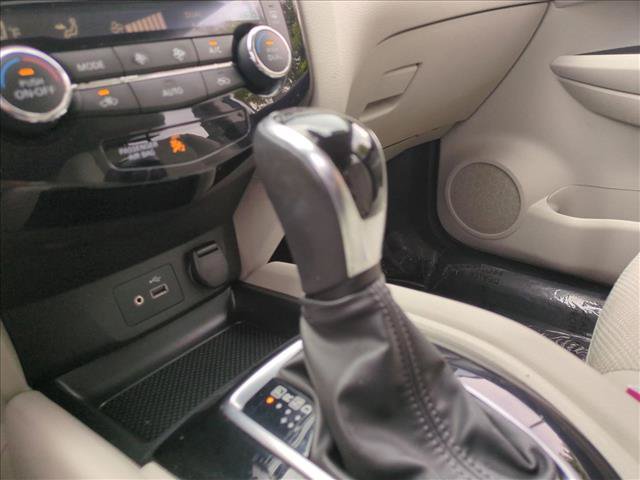 Used 2020 Nissan Rogue Sport SV w/ All-Weather Package FWD image 13