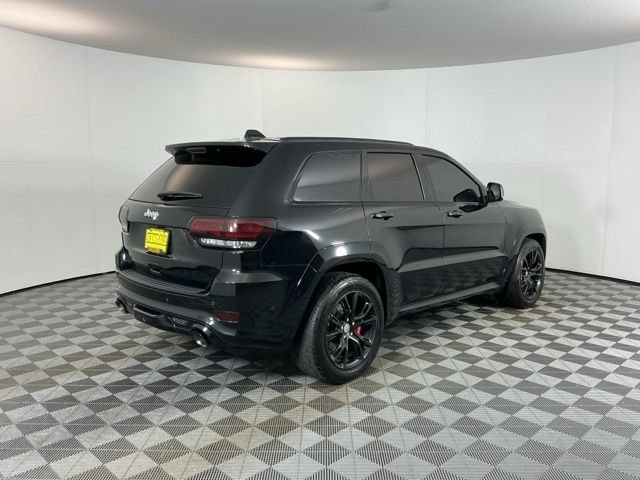 Used 2017 Jeep Grand Cherokee SRT AWD/4WD image 5